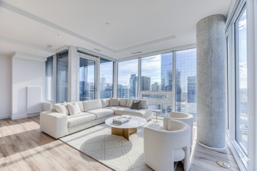 Living Room - Ph4514-435 Boul. René-Lévesque O., Montréal (Ville-Marie), QC - Indoor Photo Showing Living Room