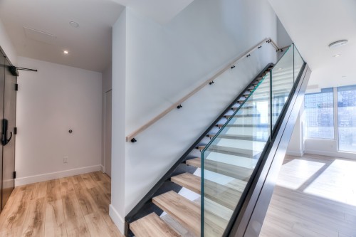 Staircase - Ph4514-435 Boul. René-Lévesque O., Montréal (Ville-Marie), QC - Indoor Photo Showing Other Room