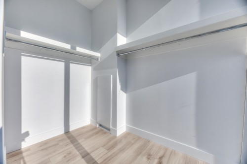 Closet - Ph4514-435 Boul. René-Lévesque O., Montréal (Ville-Marie), QC - Indoor Photo Showing Other Room