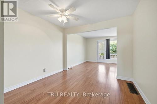 Dining Room / Living Room - 302 - 2290 Cotters Crescent, Ottawa, ON - Indoor Photo Showing Other Room