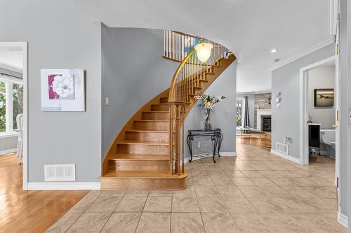 Staircase - 57 Rue De La Valline, Notre-Dame-De-L'Île-Perrot, QC - Indoor Photo Showing Other Room