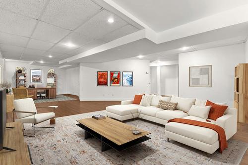 Playroom - 57 Rue De La Valline, Notre-Dame-De-L'Île-Perrot, QC - Indoor Photo Showing Living Room