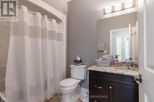 19 Crimson Drive, Niagara-On-The-Lake (St. Davids), ON - Indoor Photo Showing Bathroom