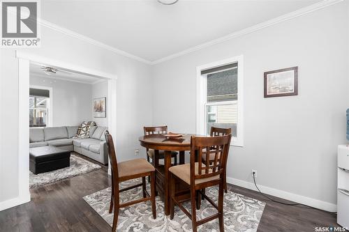 1129 3Rd Avenue Ne, Moose Jaw, SK - Indoor Photo Showing Dining Room