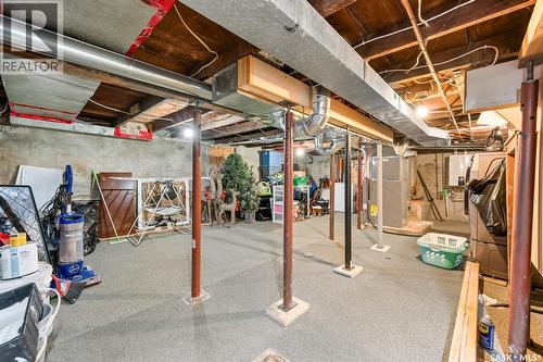 1129 3Rd Avenue Ne, Moose Jaw, SK - Indoor Photo Showing Basement
