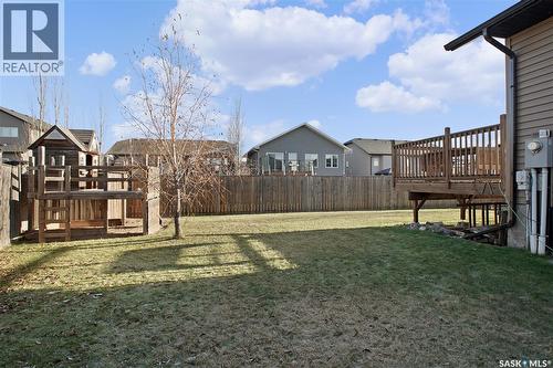 424 Lyle Crescent, Warman, SK - Outdoor