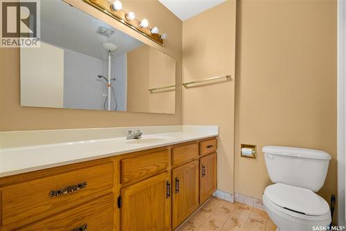 304 4615 Rae Street, Regina, SK - Indoor Photo Showing Bathroom
