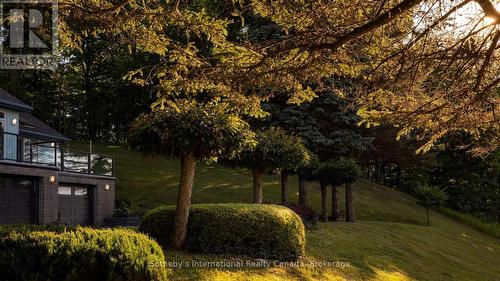 12 Matson Drive, Caledon (Palgrave), ON - Outdoor