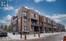 31 - 24 LYTHAM GREEN CIRCLE  Newmarket, ON L3Y 0H4