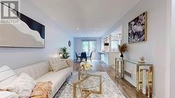 760 ASHPRIOR AVENUE  Mississauga, ON L5R 3P1