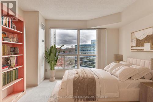 611 - 2269 Lake Shore Boulevard W, Toronto, ON - Indoor Photo Showing Other Room