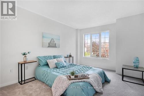 77 Daventry Crescent, Ottawa, ON - Indoor Photo Showing Bedroom