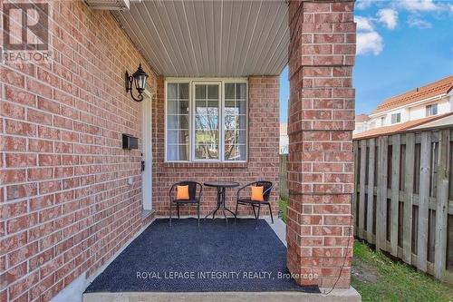 77 Daventry Crescent, Ottawa, ON - Outdoor With Exterior