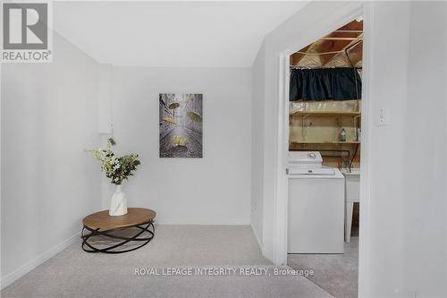 77 Daventry Crescent, Ottawa, ON - Indoor Photo Showing Other Room
