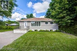 8 GLENGARRY ROAD  St. Catharines, ON L2T 2T8