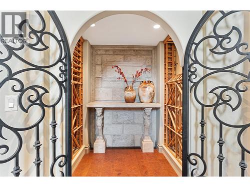 660 Almandine Court, Kelowna, BC - Indoor Photo Showing Other Room