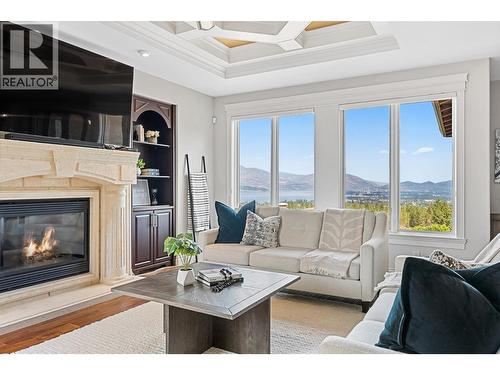 660 Almandine Court, Kelowna, BC - Indoor Photo Showing Living Room With Fireplace