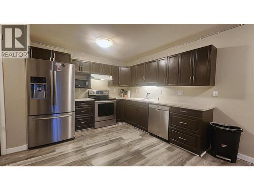 1295 12Th Street Unit# 206, Kamloops, BC - Indoor Photo Showing Kitchen