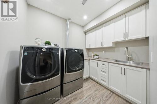 1682 Heathside Crescent, Pickering, ON - Indoor Photo Showing Laundry Room