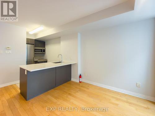 2308 - 195 Besserer Street, Ottawa, ON - Indoor Photo Showing Kitchen