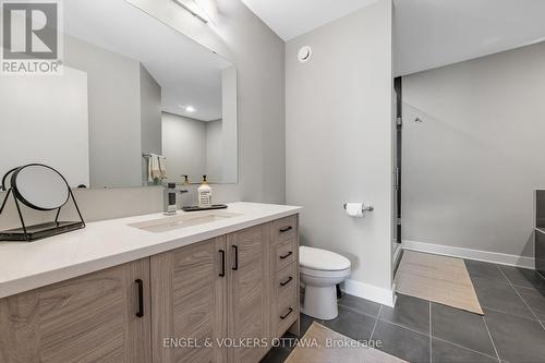 517 Cobra Crescent, Ottawa, ON - Indoor Photo Showing Bathroom