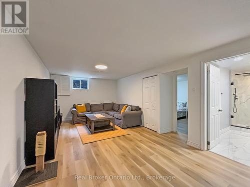 238 Kent Crescent, Burlington (Appleby), ON - Indoor