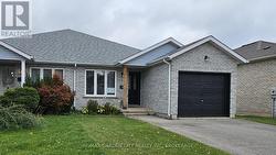 244 AUTUMN CRESCENT  Welland (West Welland), ON L3C 7K2