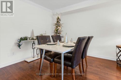 45 Hemlock Way, Grimsby (Grimsby West), ON - Indoor Photo Showing Dining Room