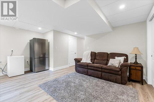 45 Hemlock Way, Grimsby (Grimsby West), ON - Indoor