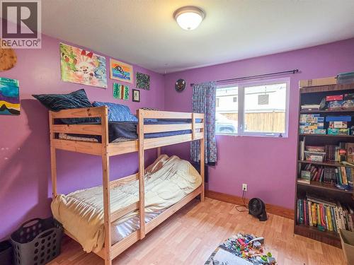 661A C Avenue, Kaslo, BC - Indoor Photo Showing Bedroom