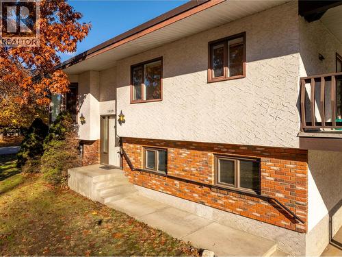 1509 Mountain View Drive, Revelstoke, BC - Outdoor With Exterior