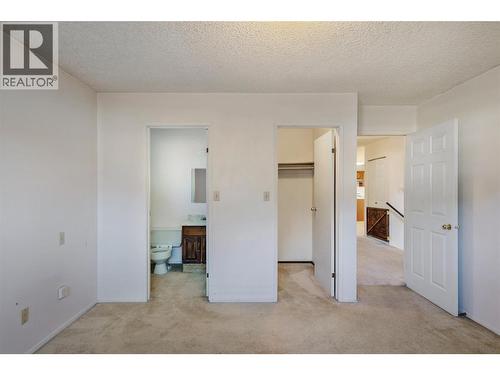 1509 Mountain View Drive, Revelstoke, BC - Indoor Photo Showing Other Room