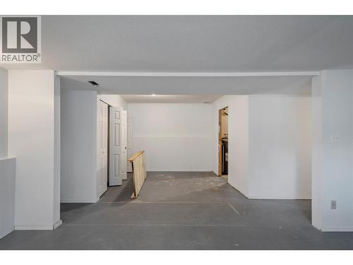 1509 Mountain View Drive, Revelstoke, BC - Indoor Photo Showing Other Room