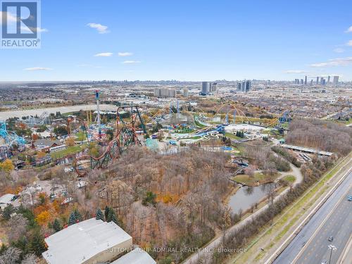 117 Wildberry Crescent, Vaughan, ON - Outdoor With View