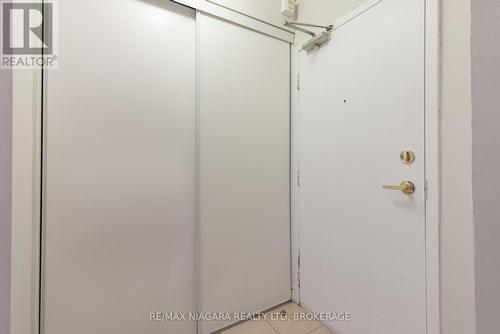 209 - 6390 Huggins Street, Niagara Falls (Stamford), ON -  Photo Showing Other Room