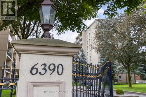209 - 6390 Huggins Street, Niagara Falls (Stamford), ON - Outdoor