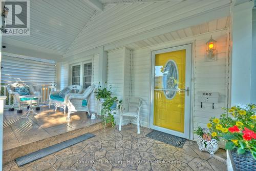 Welcoming covered front porch - 662 Lakeshore Road, Fort Erie (Lakeshore), ON - Outdoor With Deck Patio Veranda With Exterior