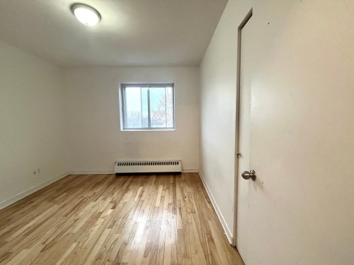 Bedroom - 7-658 Av. Mercille, Saint-Lambert, QC - Indoor Photo Showing Other Room