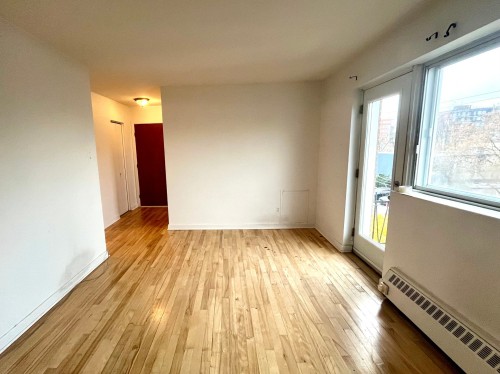 Living Room - 7-658 Av. Mercille, Saint-Lambert, QC - Indoor Photo Showing Other Room