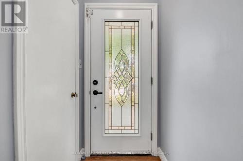 Front entry - 446 East 36Th Street, Hamilton, ON - Indoor Photo Showing Other Room