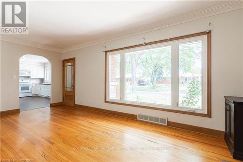18 Masterson Drive, St. Catharines, ON - Indoor Photo Showing Other Room