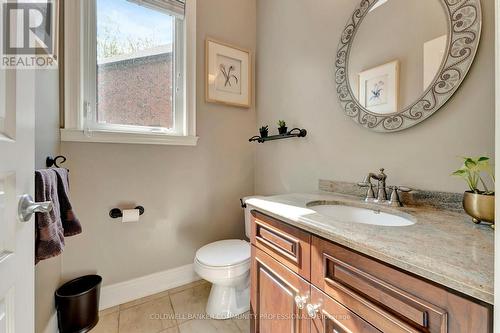 46 Orr Crescent, Hamilton, ON - Indoor Photo Showing Bathroom