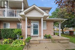 45 - 2737 KING STREET E  Hamilton, ON L8G 5H1