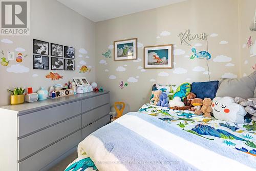 58 Chatham Street, Hamilton, ON - Indoor Photo Showing Bedroom