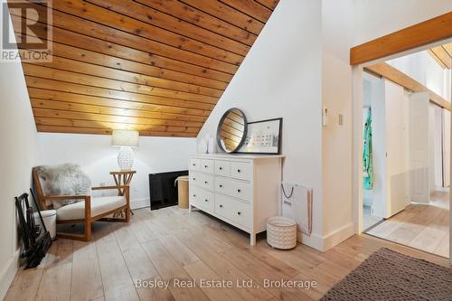 101 St Moritz Crescent, Blue Mountains, ON - Indoor Photo Showing Other Room