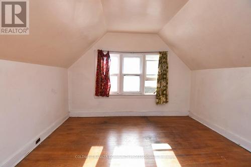 14 Spruceside Avenue, Hamilton, ON - Indoor Photo Showing Other Room