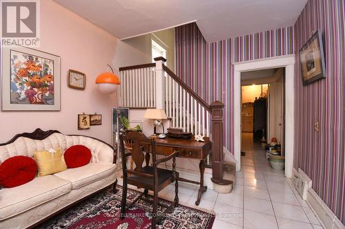 14 Spruceside Avenue, Hamilton, ON - Indoor