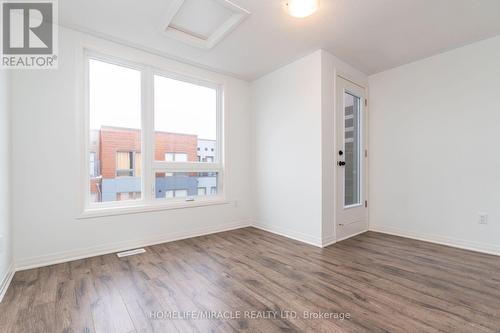 1724 Pleasure Valley Path, Oshawa, ON - Indoor Photo Showing Other Room