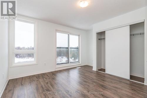 1724 Pleasure Valley Path, Oshawa, ON - Indoor Photo Showing Other Room