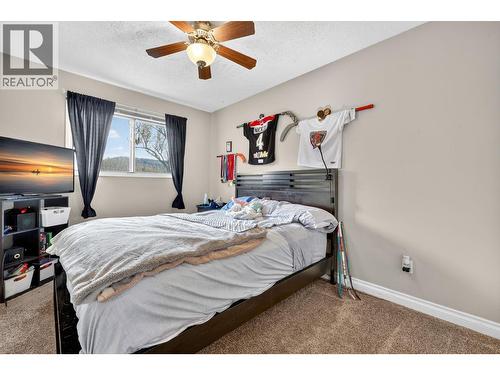 2nd Bedroom Upstairs - 4804 25 Avenue, Vernon, BC - Indoor Photo Showing Bedroom
